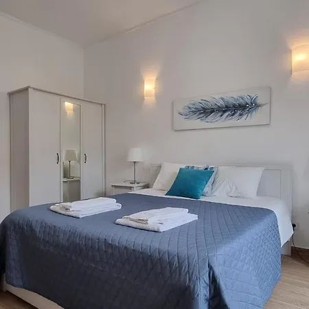 アパート Lightoasis 1 オエイラス